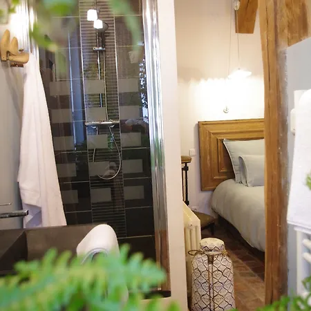 Bed & Breakfast Saint Jacques 3*
